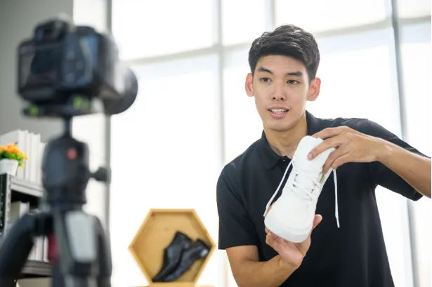 Youtube dengan youtuber