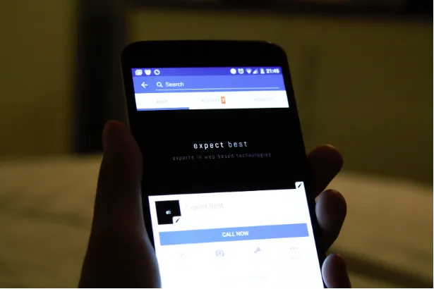 Facebook dengan komunitas & grupnya