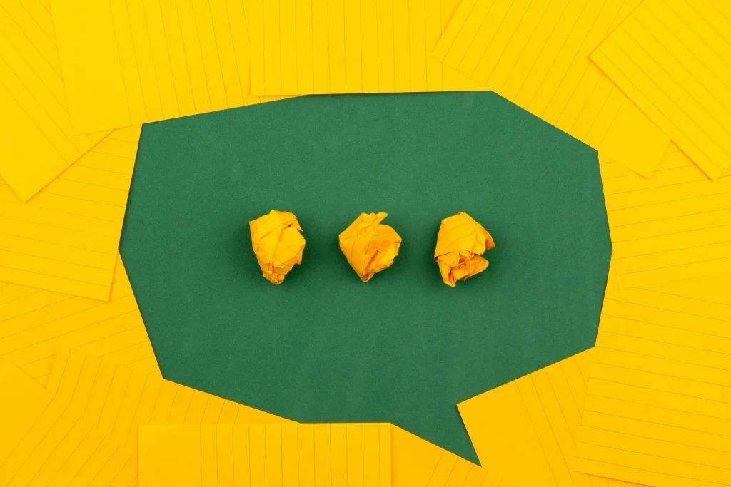 Interaksi chat dengan customer